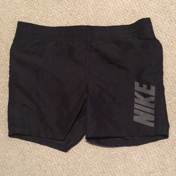Nike sports shorts girls juniors 10 to 12 yrs sz M with unders built-in - Picture 3 of 6